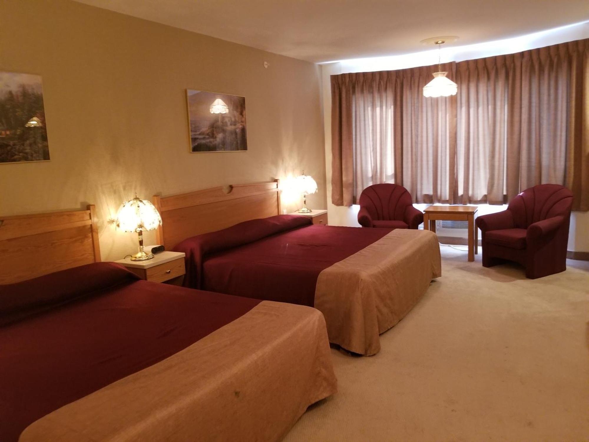New Imperial Suites Whitecourt Buitenkant foto