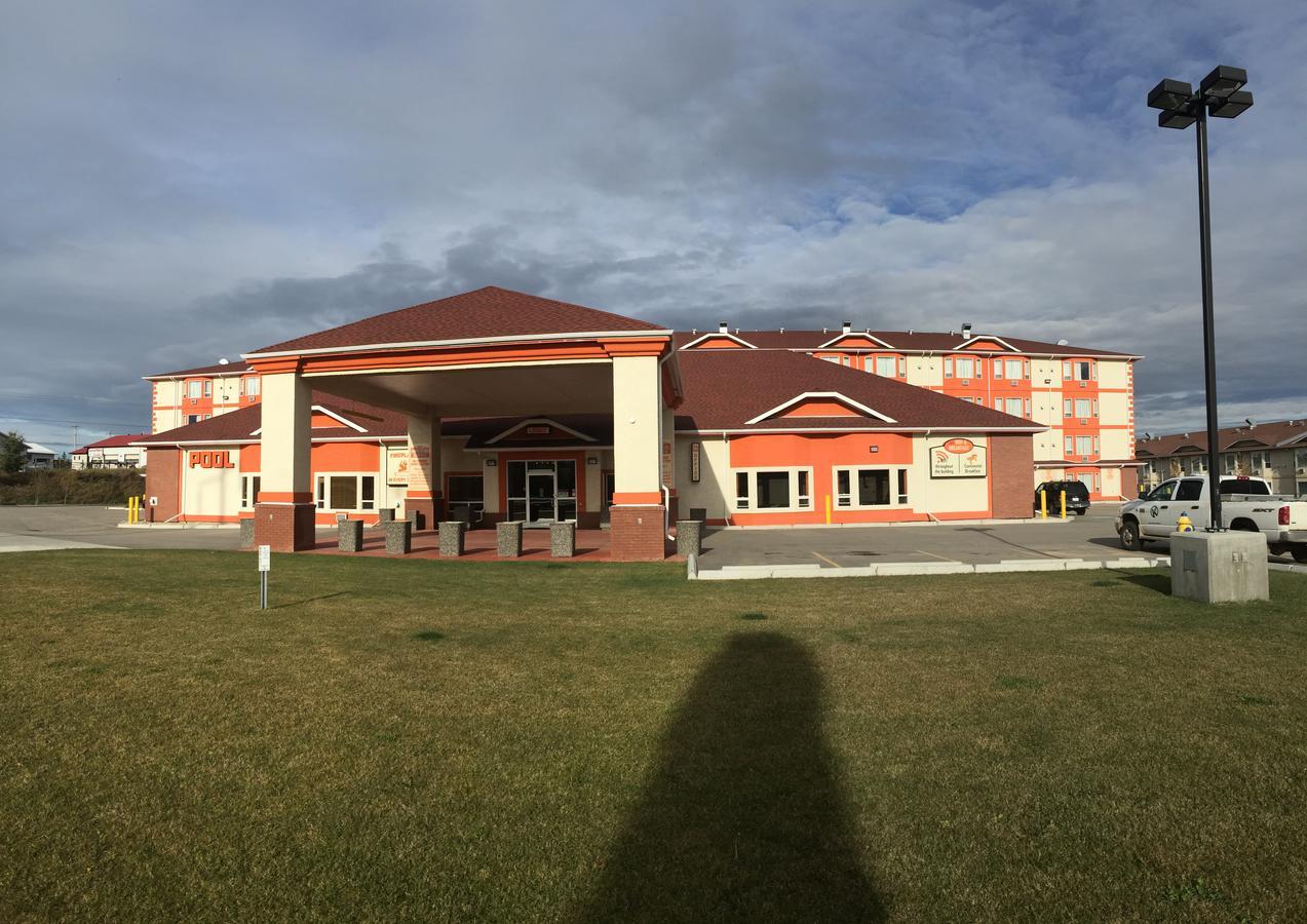 New Imperial Suites Whitecourt Buitenkant foto