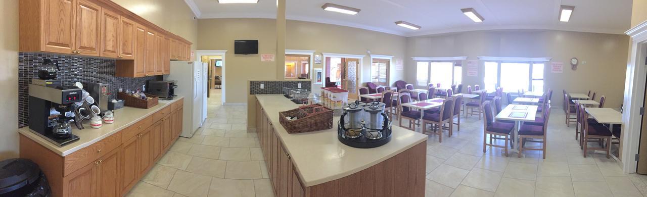 New Imperial Suites Whitecourt Buitenkant foto